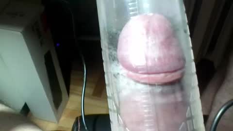 Snapshot of craziestidea chatting on November 30, 12:53 pm craziestidea online show from November 30, 12:53 pm