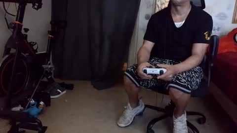 drbucknaked online show from April 28, 1:48 am