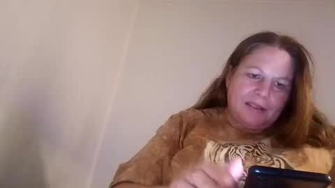 Crazy7red online show from October 10, 8:02 am