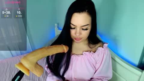 Eva online show from December 16, 9:03 am