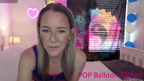 Stacy 2pm to 6pm mon-fri 3 CAT online show from December 4, 11:52 am