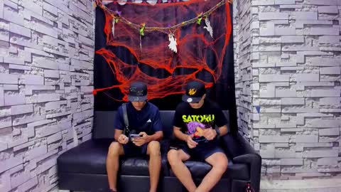 Crazy Sex Cult- Girl Thayler Age 18-  Boy Louis Age 20 online show from October 22, 1:11 pm