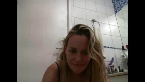 Anny online show from January 30, 7:15 pm