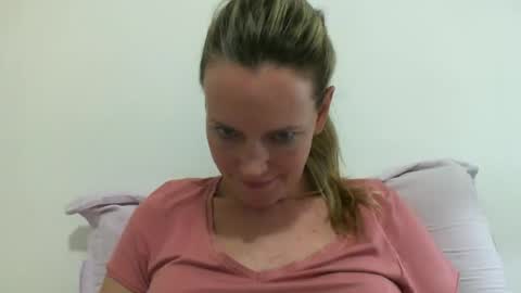 Anny online show from February 13, 9:49 pm