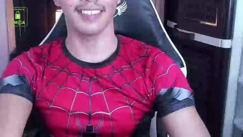 Snapshot of crazyasiancum chatting on January 24, 11:04 am Zion online show from January 24, 11:04 am