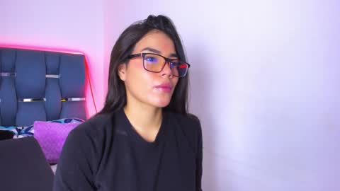 crazybaby_squirt online show from May 26, 3:24 am