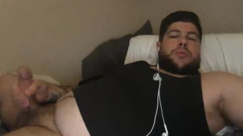 Snapshot of crazybigdick710 chatting on January 18, 6:03 am crazybigdick710 online show from January 18, 6:03 am