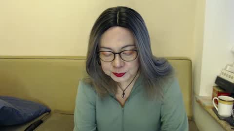 Snapshot of crazychika chatting on February 12, 8:16 am Kelly   online show from February 12, 8:16 am