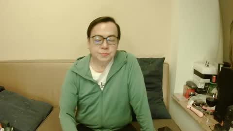 Snapshot of crazychika chatting on March 9, 4:00 pm Kelly   online show from March 9, 4:00 pm