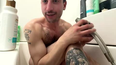 crazydill28 online show from March 8, 7:28 pm