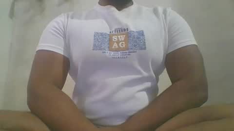 crazzy_booy online show from February 11, 4:06 am