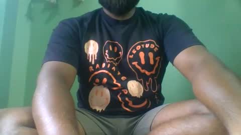 Snapshot of crazzy_booy chatting on July 6, 3:25 am crazzy_booy online show from July 6, 3:25 am