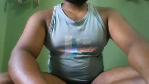 Snapshot of crazzy_booy chatting on July 23, 3:15 am crazzy_booy online show from July 23, 3:15 am