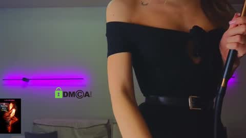 crazzy cherry online show from December 5, 11:08 am