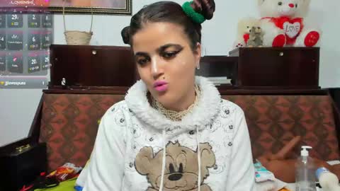 Ana  online show from May 10, 2:44 pm