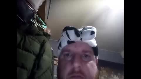 Snapshot of creampie315 chatting on January 5, 12:42 am creampie315 online show from January 5, 12:42 am