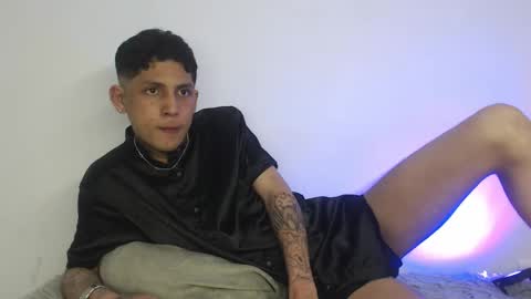  CAMILA Y SEBASTIAN online show from January 17, 11:26 am