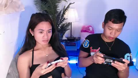 creamy_drake online show from December 3, 3:30 am