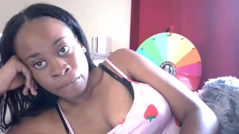 Snapshot of creamycherrypop chatting on October 7, 4:26 pm FREE  online show from October 7, 4:26 pm