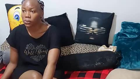 creamyhub online show from October 7, 8:00 am