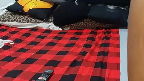 creamyhub online show from December 2, 5:57 am