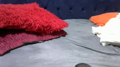 verah online show from December 5, 9:18 am