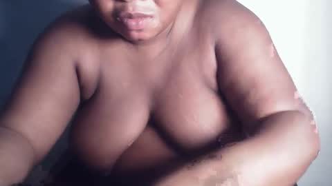 creamyposh1 online show from February 20, 6:41 pm