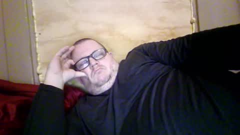 The hopeless romantic online show from December 19, 8:38 pm