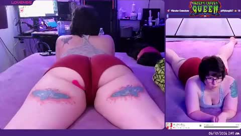 Snapshot of creepycrawlyqueen chatting on June 10, 6:45 am Amethyst online show from June 10, 6:45 am