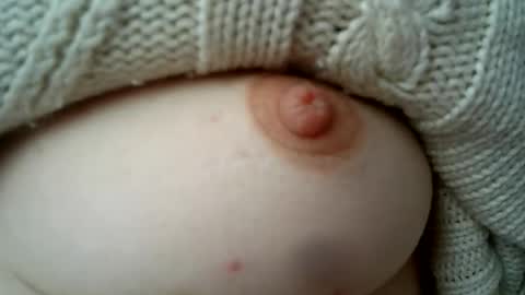 Snapshot of cremina chatting on March 22, 10:29 am cremina online show from March 22, 10:29 am