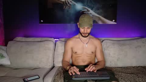 CRHISTIAN online show from March 4, 3:18 pm