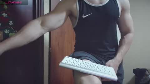 cris2428 online show from November 15, 2:31 am