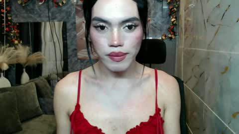 my beautiful cris online show from June 27, 7:46 am