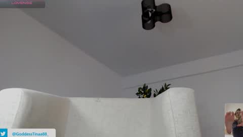cris_tinne online show from June 6, 3:17 pm