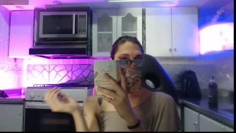 Cristina Onazis online show from May 14, 6:58 pm