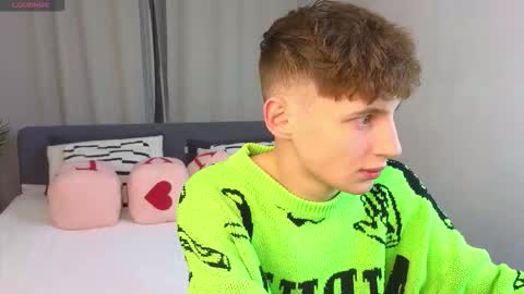 Chris online show from November 26, 4:52 pm