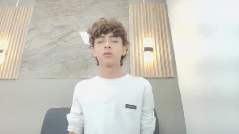 CRISS online show from November 20, 3:34 pm