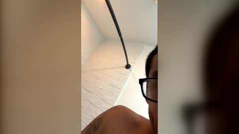 daddygee online show from May 17, 10:11 am