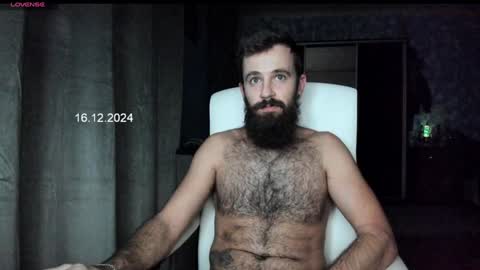 Snapshot of crissstud chatting on December 19, 11:25 pm Criss online show from December 19, 11:25 pm