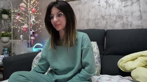 crissy_love online show from January 7, 3:14 am