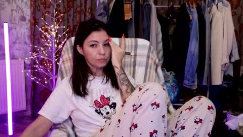 crissy_love online show from January 8, 1:41 am
