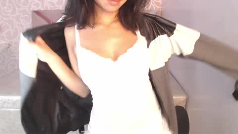 Snapshot of cristal1_ch chatting on September 10, 10:21 pm cristal1_ch online show from September 10, 10:21 pm