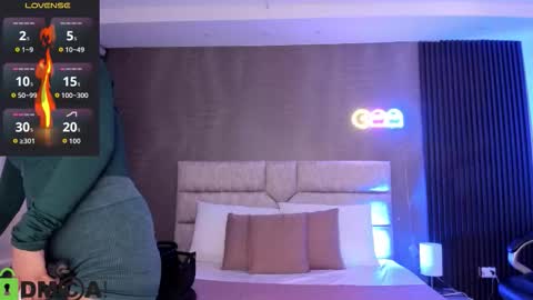 cristal__adams online show from October 20, 12:27 pm