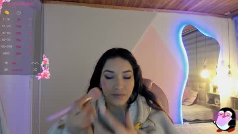 Snapshot of cristal__hot_1 chatting on October 24, 5:15 am Cristal online show from October 24, 5:15 am