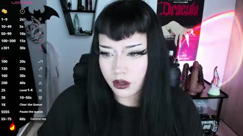 Snapshot of cristal_kosh chatting on September 27, 3:28 pm Cris online show from September 27, 3:28 pm