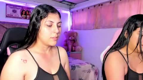 Snapshot of cristal_smith20 chatting on June 25, 12:09 pm cristal_smith20 online show from June 25, 12:09 pm