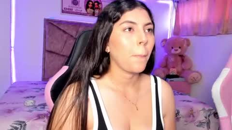 Snapshot of cristal_smith20 chatting on July 6, 3:03 pm cristal_smith20 online show from July 6, 3:03 pm