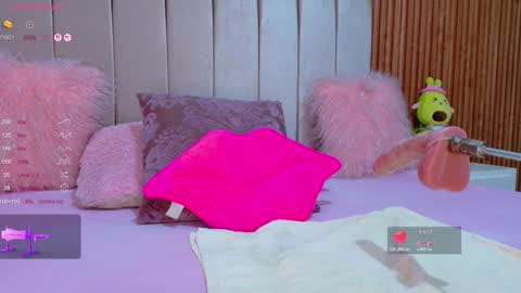 STEFANYIG cristalsubin online show from November 24, 12:05 pm