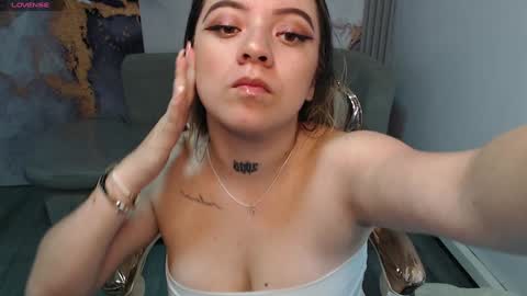 Cristal online show from December 27, 3:09 am