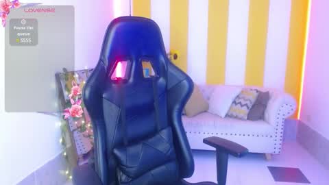 Cristal online show from January 17, 12:42 am